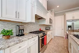 23 Silver Rock Dr, Tomball, TX 77375 - Photo 16