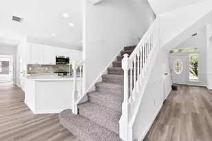 13903 Viewfield Ct, Houston, TX 77059 - Photo 18
