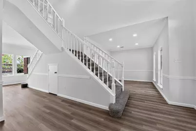 13903 Viewfield Court, Houston, TX 77059 - Photo 6