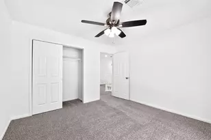 13903 Viewfield Ct, Houston, TX 77059 - Photo 34