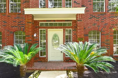 13903 Viewfield Court, Houston, TX 77059 - Photo 4