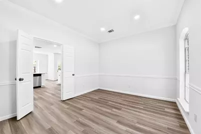 13903 Viewfield Court, Houston, TX 77059 - Photo 10