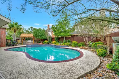15411 Rocky Oak Court, Houston, TX 77059 - Photo 4