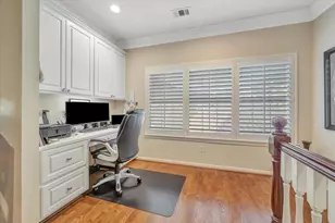 15411 Rocky Oak Ct, Houston, TX 77059 - Photo 42