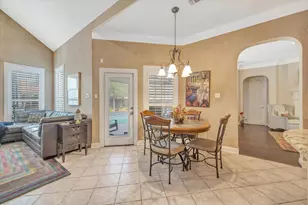 15411 Rocky Oak Ct, Houston, TX 77059 - Photo 24