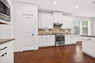 138 S Sawbridge Cir, Spring, TX 77389 - Photo 18