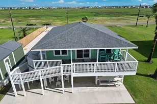 549 Private Rd 675, Sargent, TX 77414 - Photo 2