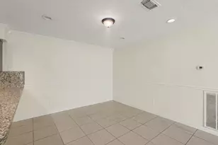 3903 Mountain Rose Ln, Houston, TX 77043 - Photo 10