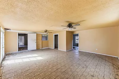 7603 Laura Koppe Road, Houston, TX 77028 - Photo 14