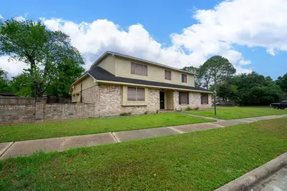 9103 Meaux Drive, Houston, TX 77031 - Photo 2