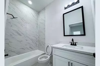 328 Clearwater St #A, Houston, TX 77029 - Photo 10