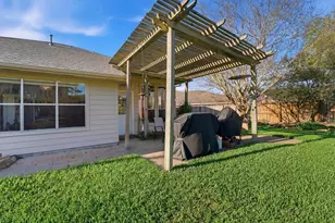 1603 Bonnie Lea Ln, Fresno, TX 77545 - Photo 18