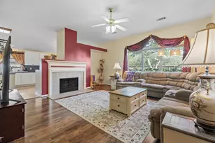 2102 Winding Springs Dr, League City, TX 77573 - Photo 12