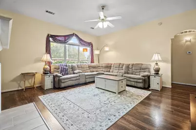 2102 Winding Springs Drive, League City, TX 77573 - Photo 14