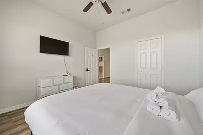 12989 Bellaire Boulevard #3, Houston, TX 77072 - Photo 16