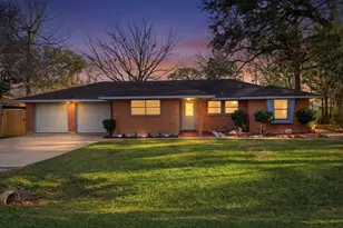 506 Reynolds Ave, League City, TX 77573 - Photo 2