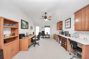 611 Mosman Ct, Houston, TX 77094 - Photo 32
