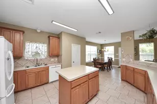 611 Mosman Ct, Houston, TX 77094 - Photo 16