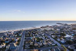 1515 19th St, Galveston, TX 77550 - Photo 4