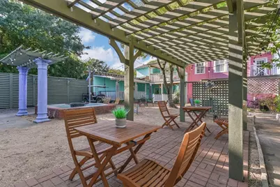 1515 19th Street, Galveston, TX 77550 - Photo 34
