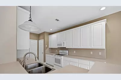 20319 Arbolada Green Court, Humble, TX 77346 - Photo 10