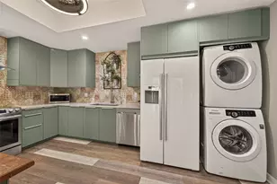 5220 Weslayan St, Houston, TX 77005 - Photo 14