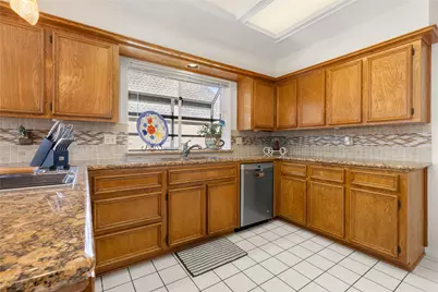 3203 Manor Grove Drive, Houston, TX 77345 - Photo 16