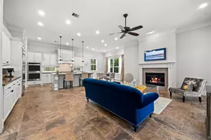 172 McGoey Cir, The Woodlands, TX 77384 - Photo 8