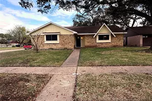 1601 Byron Ave, Deer Park, TX 77536 - Photo 2