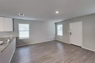 7302 Alcazar, San Antonio, TX 78244 - Photo 4