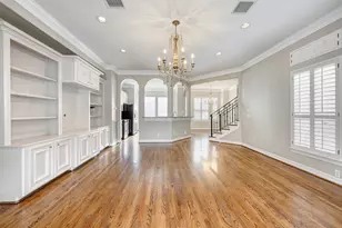 3318 W Dallas St, Houston, TX 77019 - Photo 4