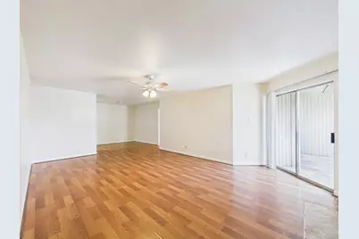 9700 Leawood Boulevard #322, Houston, TX 77099 - Photo 1