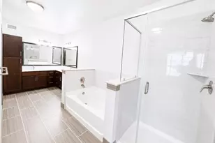 2910 Milam St St, Houston, TX 77006 - Photo 8