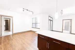 2910 Milam St St, Houston, TX 77006 - Photo 6