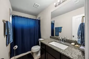 5604 S Buffalo Cir, Willis, TX 77378 - Photo 18