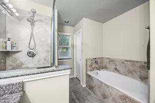 5604 S Buffalo Cir, Willis, TX 77378 - Photo 16