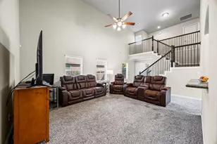 5604 S Buffalo Cir, Willis, TX 77378 - Photo 6