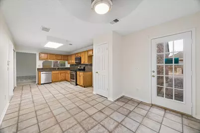 18158 Garden Manor Drive, Houston, TX 77084 - Photo 12