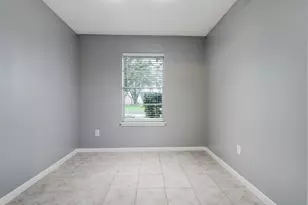 12346 Huntington Venture Dr, Houston, TX 77099 - Photo 12