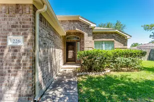 226 Village Crest Dr, Richmond, TX 77469 - Photo 1