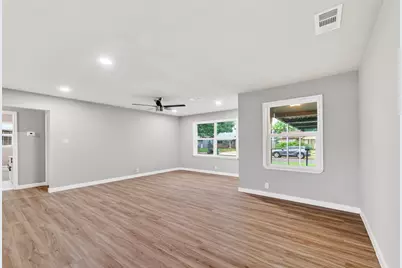 5210 Verdome Lane, Houston, TX 77092 - Photo 8