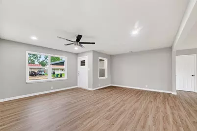 5210 Verdome Lane, Houston, TX 77092 - Photo 6