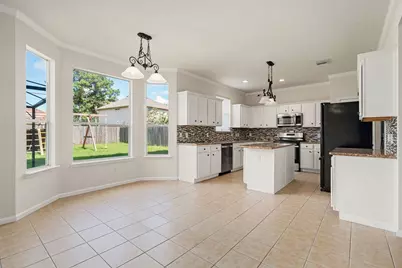 11810 Hueco Tanks Drive, Sugar Land, TX 77498 - Photo 6