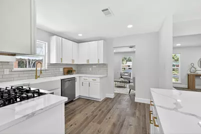 5447 Darnell Street, Houston, TX 77096 - Photo 26