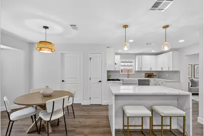 5447 Darnell Street, Houston, TX 77096 - Photo 18
