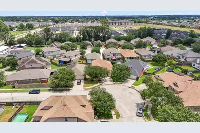 21906 Trapper Lake Drive, Spring, TX 77388 - Photo 2