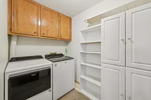 94 Lakeview Dr, Huntsville, TX 77320 - Photo 14