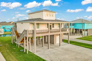 2200 Crab St, Crystal Beach, TX 77650 - Photo 1