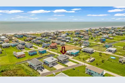 2200 Crab Street, Crystal Beach, TX 77650 - Photo 2