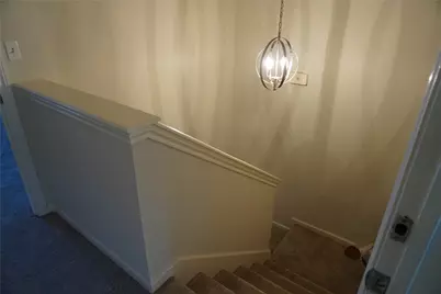 2417 Jamestown Mall #24, Houston, TX 77057 - Photo 28